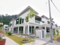 SPACIOUS CORNER HOUSE,WALK TO PANGKOR BEACH - Pangkor - Malaysia Hotels