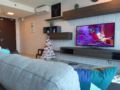 Top Floor HomeStay + Free Wifi & 55' Inch Big TV - Shah Alam - Malaysia Hotels