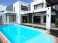 Luxury spacious villa 6 p private pool 2 mn Ocean - Mauritius Island - Mauritius Hotels