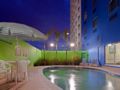 Holiday Inn Express & Suites Toluca Zona Aeropuerto - Lerma de Villada - Mexico Hotels