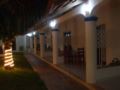 Hotel Plaza Almendros - Cancun - Mexico Hotels