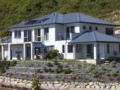 A Culinary Experience Luxury Bed and Breakfast - Nelson - New Zealand Hotels