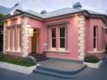 Classic Villa - Christchurch - New Zealand Hotels