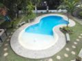 Beautiful 2 bedroom bungalow with private pool - Binan ビナン - Philippines フィリピンのホテル