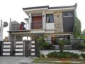 Beautiful Vacation House in Fairview - Manila - Philippines Hotels