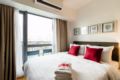 Exquisite 1BR Space @ Acqua Livingstone + Netflix - Manila - Philippines Hotels