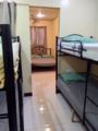 Guesthouse Room for 6 persons, near Mactan Airport - Cebu セブ - Philippines フィリピンのホテル