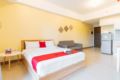 RedDoorz Premium @ Venice Luxury BGC 1 - Manila - Philippines Hotels