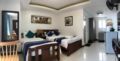 standard-Three men's room - Manila マニラ - Philippines フィリピンのホテル