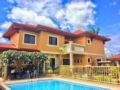 Tagaytay Villas Adelle Luxury Private Villa - Cavite - Philippines Hotels