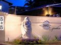 305 Guest House - Durban - South Africa Hotels
