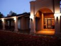 African Lodge - Bloemfontein - South Africa Hotels