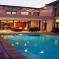 Atlantic Waves Guest House - Cape Town - South Africa Hotels