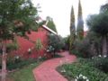 Camelia Guest House - Bloemfontein - South Africa Hotels