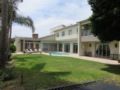 Caxton Manor B&B - Cape Town - South Africa Hotels