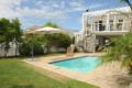 Cedar House - P30 - Knysna ナイズナ - South Africa 南アフリカ共和国のホテル