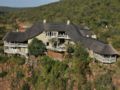 Clifftop Exclusive Safari Hideaway Lodge - Thabazimbi タバジンビ - South Africa 南アフリカ共和国のホテル