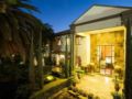 Constantia Manor Guest House - Pretoria - South Africa Hotels