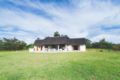 Deruxa Cottages - Cullinan - South Africa Hotels