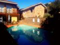 Lungile Backpackers Lodge - Port Elizabeth - South Africa Hotels