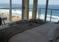 Luxury contemporary clean sleek apartment - Durban ダーバン - South Africa 南アフリカ共和国のホテル