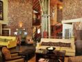 Tau Game Lodge - Madikwe Game Reserve - South Africa Hotels