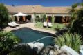 Villachad Guesthouse - Kleinmond - South Africa Hotels