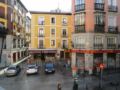 Apartamentos Cruz - Madrid - Spain Hotels