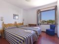Apartamentos Sol y Mar - Menorca - Spain Hotels