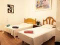 H4 Antelope Hostal Air-conditioned family room - Madrid マドリード - Spain スペインのホテル
