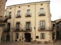 Hotel Comte Tallaferro - Besalu - Spain Hotels