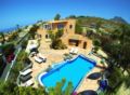 Superb holiday villa w/ Pool & beautiful garden - Tenerife - Spain Hotels