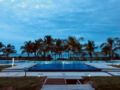 1-2-3 Oceanfront Condo - Trincomalee - Sri Lanka Hotels