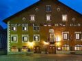 Historic Hotel Crusch Alva - Zuoz ツオツ - Switzerland スイスのホテル