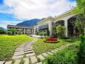 Tai-Yi Red Maple Resort - Nantou - Taiwan Hotels