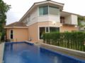 8 bedroom pool villa # 226 - Pattaya - Thailand Hotels