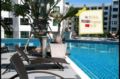 Arcadia Inner-city Huge lagoon pool Familymart Gym - Pattaya - Thailand Hotels