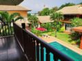 Big Lanna Deluxe Room in Momoka Luxury Pool Villa - Chiang Mai チェンマイ - Thailand タイのホテル