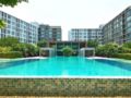 Cozy Private Room Giant Swimming Pool - Chiang Mai チェンマイ - Thailand タイのホテル