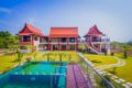 Exclusive Use of 2 Bed Lux Pool Villa (+breakfast) - Udon Thani ウドンターニー - Thailand タイのホテル