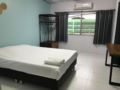Nimman Expat Home: Room 4 (Double Bed) - Chiang Mai チェンマイ - Thailand タイのホテル