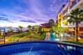 Patong Beach Deluxe Pool Access Room - Phuket - Thailand Hotels