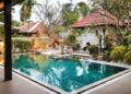 Super large pool luxury villa by pattaya - Pattaya - Thailand Hotels