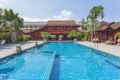 Thai Cottage Resort 10BR Sleeps 20 w/ Pool in City - Pattaya - Thailand Hotels