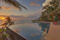 Villa Sunyata Phuket - Luxury Oceanfront 8BR Villa - Phuket プーケット - Thailand タイのホテル