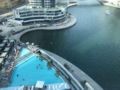 Apt With Amazing Views Of Dubai Marina Skyline - Dubai ドバイ - United Arab Emirates アラブ首長国連邦のホテル