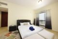 Classy 3 bedroom in Shams 2 - JBR - Dubai ドバイ - United Arab Emirates アラブ首長国連邦のホテル