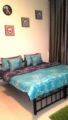 Homestay Master Bedroom on the Sea Side - Sharjah シャールジャ - United Arab Emirates アラブ首長国連邦のホテル