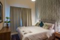 One Bedroom Apartment with Huge Balcony - Dubai - United Arab Emirates Hotels