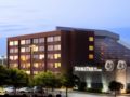 DoubleTree by Hilton Rochester - Rochester (NY) ロチェスター（NY） - United States アメリカ合衆国のホテル